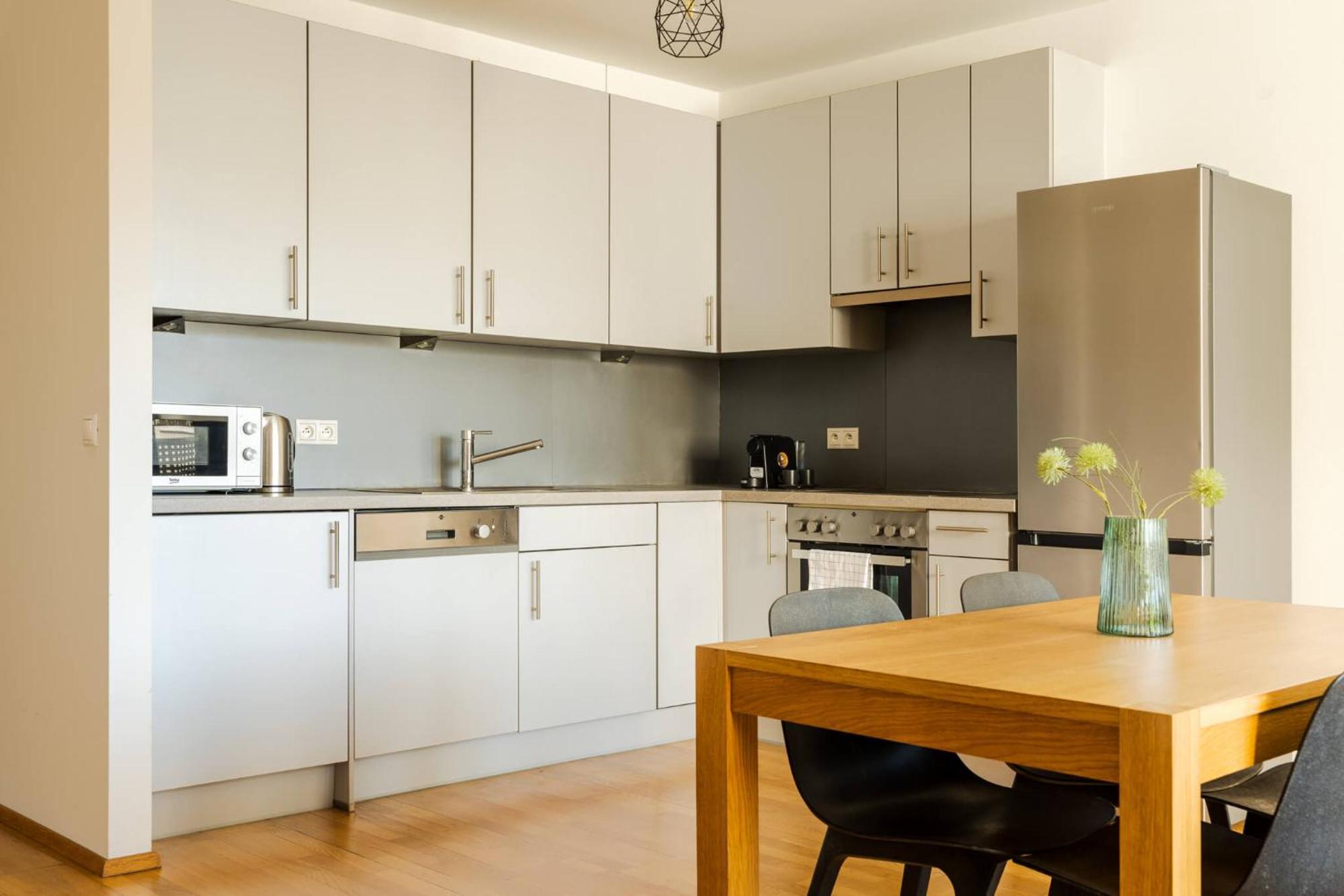 Apartmán Near Sky Park & Nivy Mall With Free Parking By Ambiente Bratislava